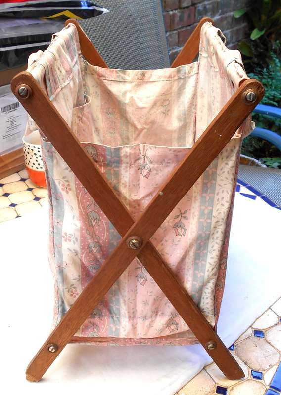VERY CLEAN WOOD & FABRIC SEWING BASKET WITH HANDLES AND INNER POCKETS