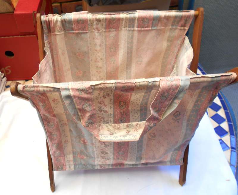 VERY CLEAN WOOD & FABRIC SEWING BASKET WITH HANDLES AND INNER POCKETS