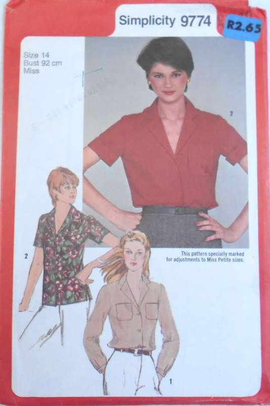 SIMPLICITY 9774 TOP STITCHED FRONT BUTTON SHIRT SIZE 14 BUST 92 CM COMPLETE