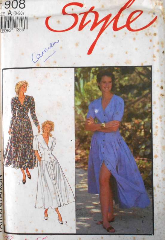 STYLE 1908 DRESSES WITH FITTED PANELLED BODICE SIZE 8-20 COMPLETE-UNCUT-F/FOLDED