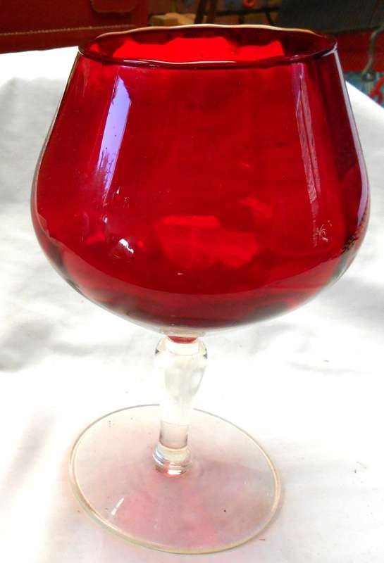 Stunning Large 21.5 cm Red Glass Brandy Sniffer with clear stem