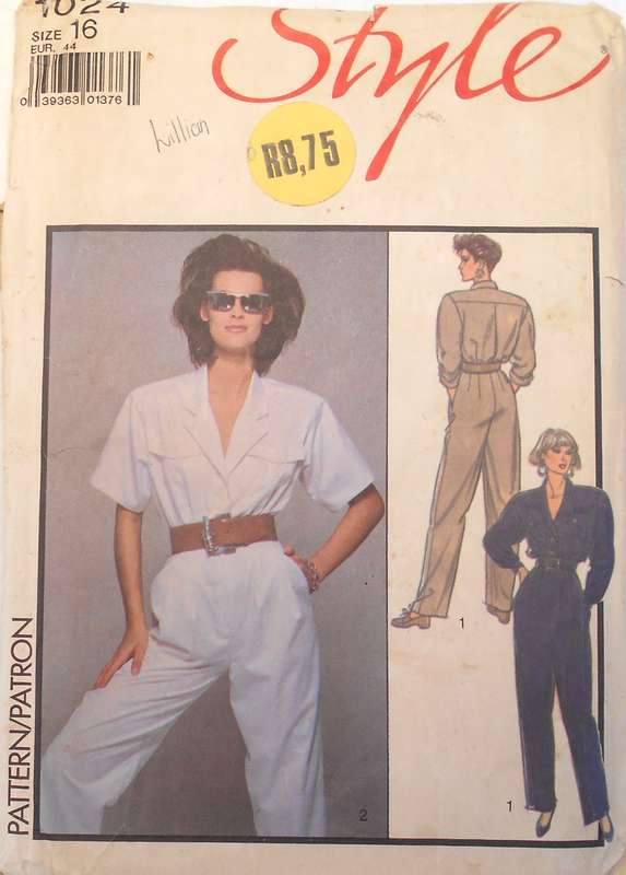 STYLE 1024 LONG & SHORT SLEEVE JUMPSUIT SIZE 16 COMPLETE