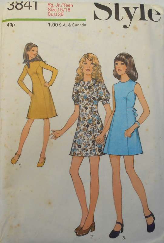 VINTAGE STYLE 3841 DRESS IN 2 LENGTHS SIZE 15/16 BUST 35 COMPLETE-UNCUT-F/FOLDED