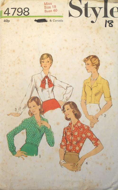 VINTAGE STYLE 4798 WOMENS SET OF SHIRTS SIZE 18 BUST 40 COMPLETE