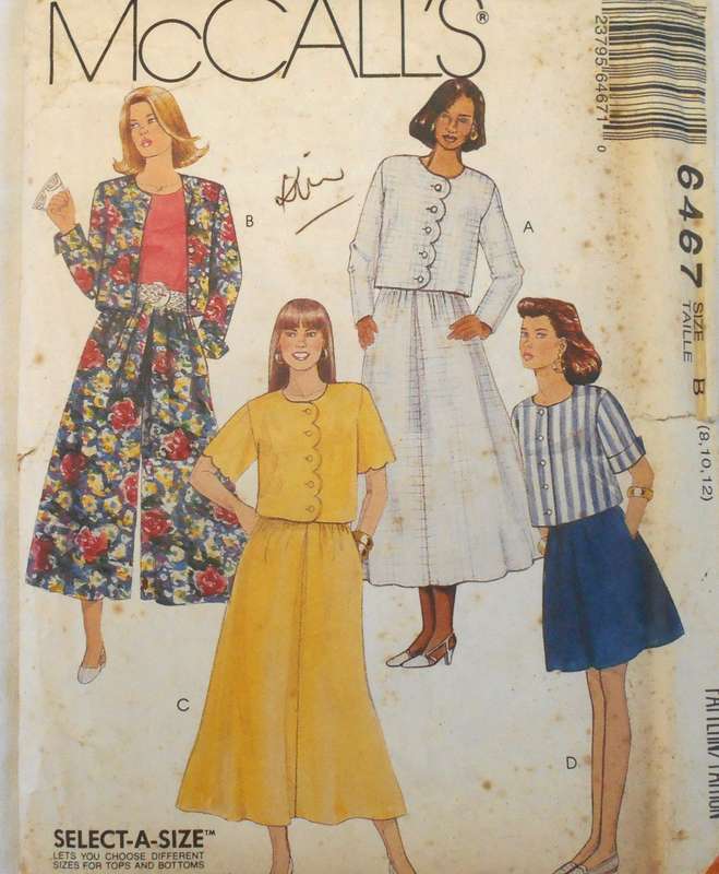 McCALLS 6467 TOP-SKIRT-SPLIT SKIRT-SHORTS SIZE 8-10-12 COMPLETE-UNCUT-F/FOLDED