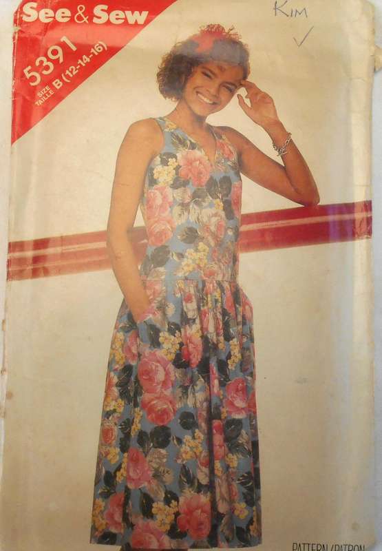 BUTTERICK 5391 SLIGHTLY FLARED DROPPED WAIST PULLOVER DRESS SIZE 12-14-16 COMPLETE-CUT TO 14