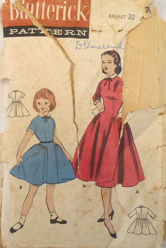 V/VINTAGE BUTTERICK 7417GIRLS LONGER BODICE DRESS+BACK BUTTONS SIZE 12 YEARS NO SEWING INS-ZIPLOC