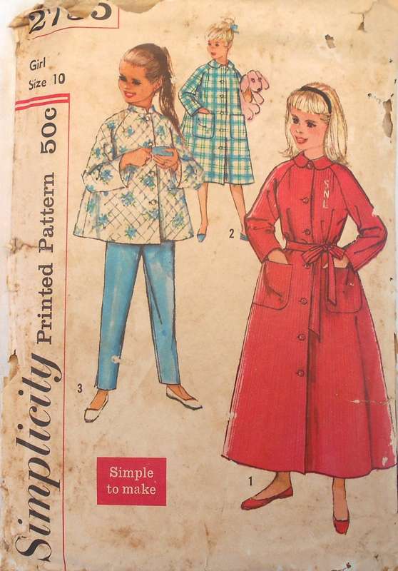 VINTAGE SIMPLICITY 2755 GIRLS LOUNGING PJS & ROBE SIZE 10 YEARS -NO TIE BELT SUPPLIED