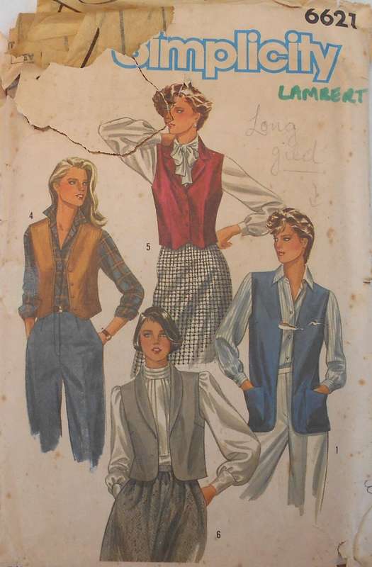 SIMPLICITY 6621 SET OF LINED OR UNLINED WAISTCOATS SIZE 14 COMPLETE