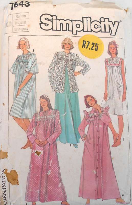 SIMPLICITY 7643 PULLOVER NIGHTGOWN & ROBE-2 LENGTHS+BEDJACKET SIZE MEDIUM 12-14 -COMPLETE-PART CUT