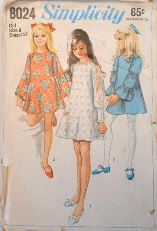 SIMPLICITY 8024 GIRLS DRESS WITH 3 SLEEVE INTEREST SIZE 8 YEARS BREAST 27 COMPLETE