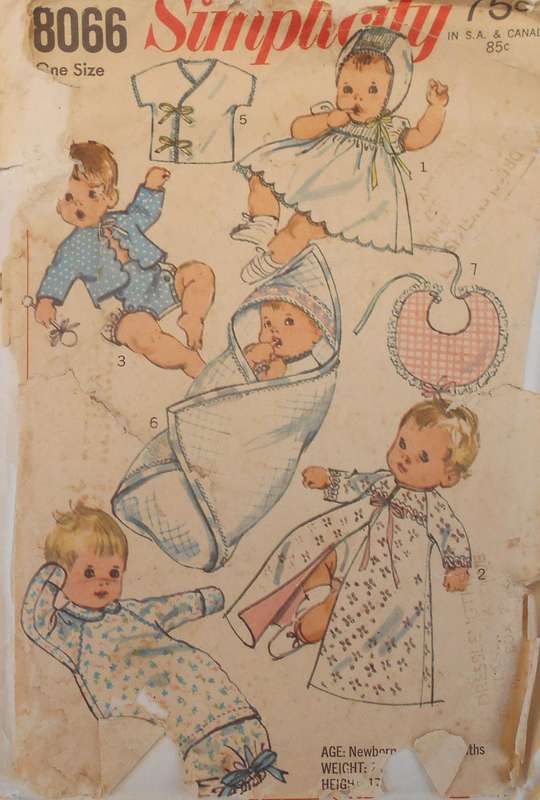 VINTAGE SIMPLICITY 8066 NEWBORN LAYETTE ONE SIZE COMPLETE-KIMONO CUT IN NEWSPAPER