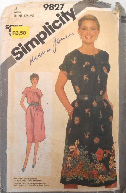 SIMPLICITY 9827 PULLOVER DRESS SIZE 12 COMPLETE