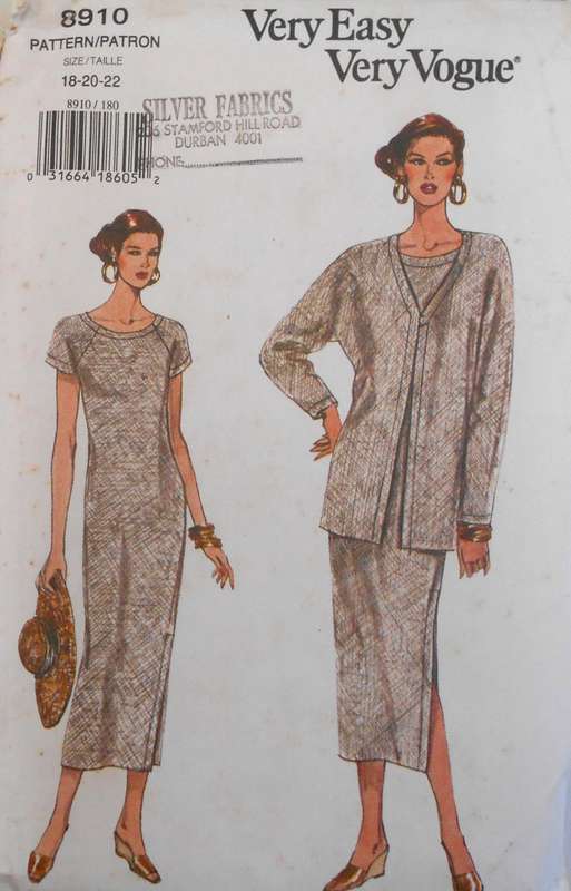 VOGUE 8910 VERY LOOSE UNLINED JACKET & SEMI FITTED DRESS SIZE-18-20-22-COMPLETE-UNCUT-F/FOLDED