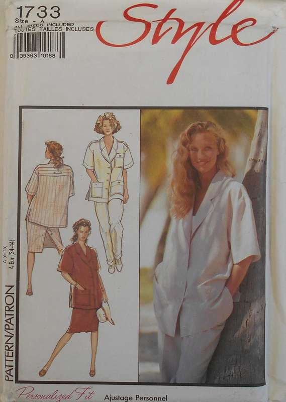 STYLE 1733 SHIRT-PANTS-SKIRT SIZE 6-16-COMPLETE-UNCUT-F/FOLDED