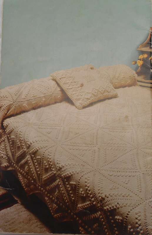 MON TRICOT SPECIAL-CUSHIONS & BEDSPREADS - CROCHET & KNITTING-36 PAGES SOFT COVER