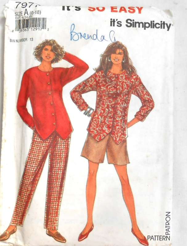 SIMPLICITY 7977 PANTS-SHORTS-TOP SIZE 6-18 COMPLETE-UNCUT-F/FOLDED