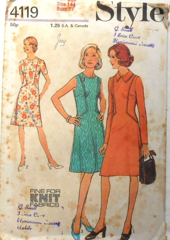 VINTAGE STYLE 4119 DRESS WITH FRONT SEAMING SIZE 141/2 BUST 37 COMPLETE