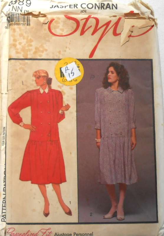 STYLE 4989 LOOSE FITTING PULLOVER DRESS SIZE 10-16 COMPLETE-UNCUT-F/FOLDED