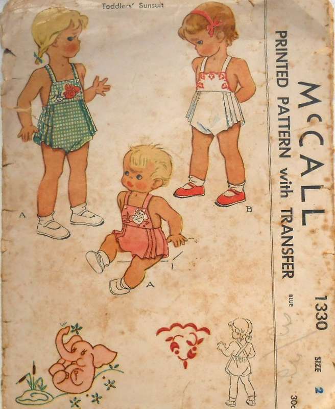 VINTAGE McCALLS 1330 TODDLERS PLAYSUIT WITH TRANSFER SIZE 2 YEARS COMPLETE-ZIPLOC