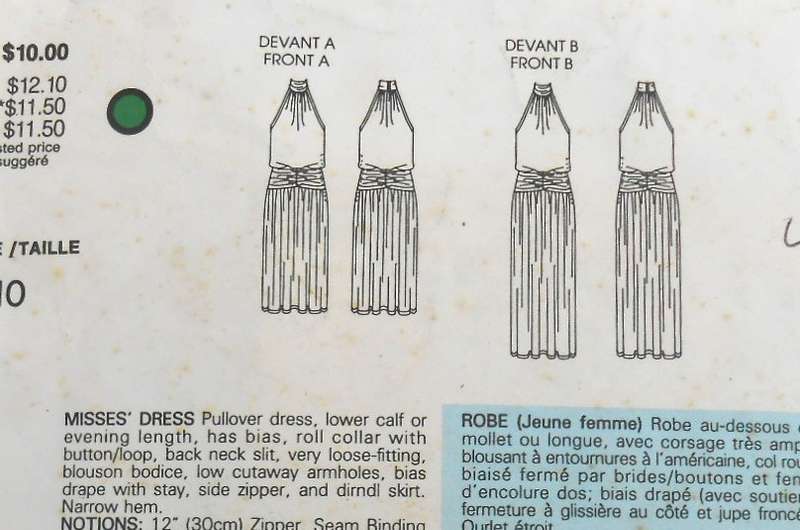 VOGUE 1689 PULLOVER DRESS WITH ROLLED COLLAR SIZE 10 COMPLETE