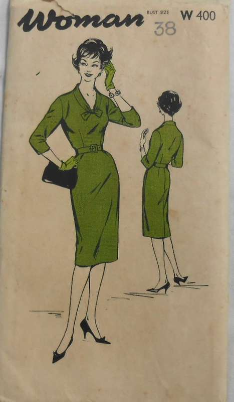 VINTAGE WOMAN PATTERN W400 NEAT SLIMLINE DRESS SIZE BUST 38 COMPLETE-UNCUT-F/FOLDED