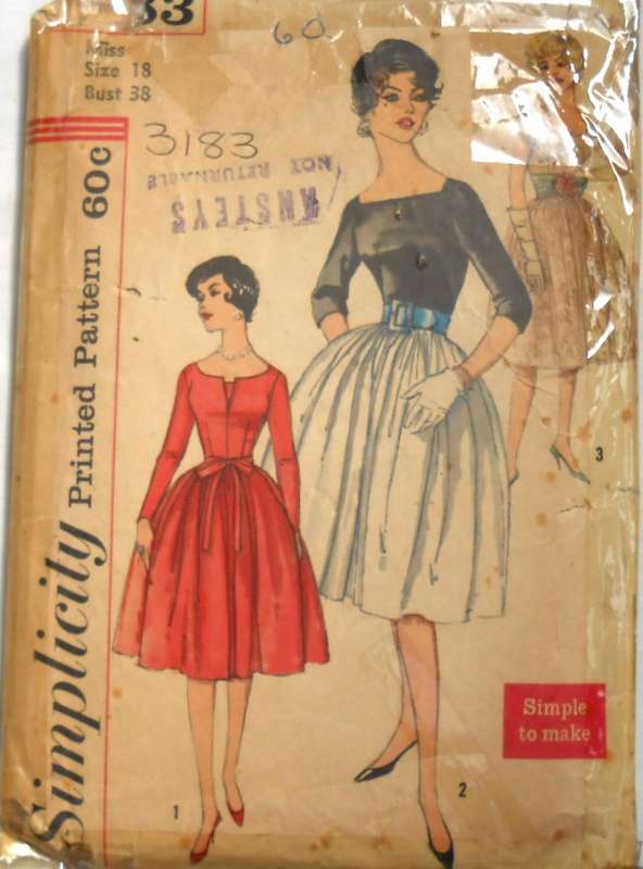 VINTAGE SIMPLICITY 3183 WOMANS DRESS & TIE BELT SIZE 18 BUST 38 -THE TIEBELT PATTERN IS NOT SUPPLIED