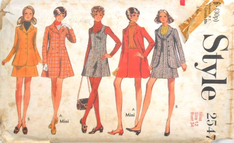 VINTAGE STYLE 2547 COAT IN 2 LENGTHS-MINI SKIRT-TUNIC DRESS SIZE 12 BUST 34 SEE LISTING