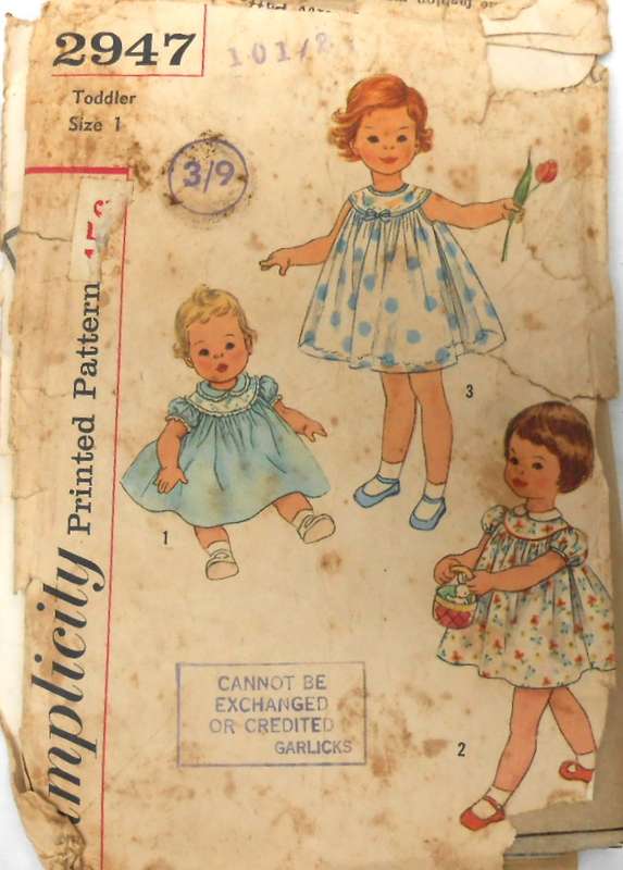 VINTAGE SIMPLICITY 2947 TODDLERS DRESS - SIZE 1 YEAR COMPLETE-ZIPLOC BAG