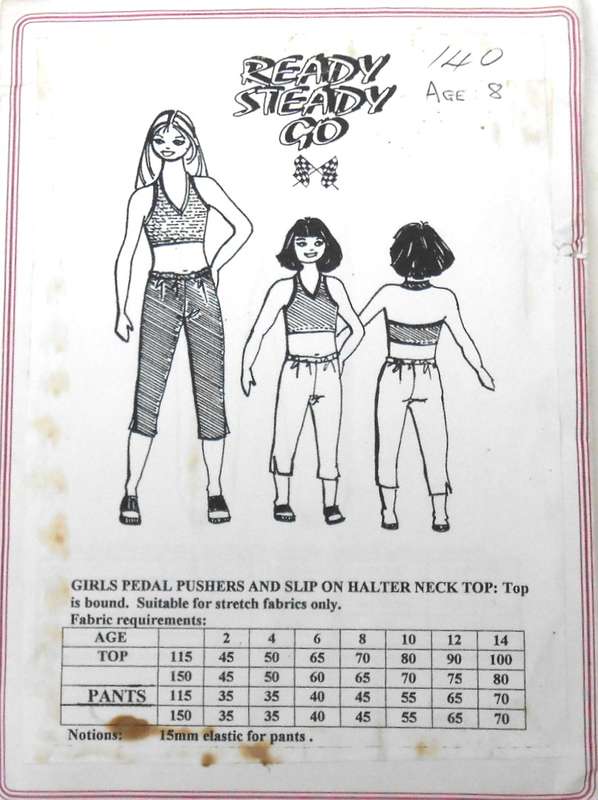READY STEADY GO 140 GIRLS PEDAL PUSHERS-SLIP ON HALTER NECK TOP SIZE 8 YEARS COMPLETE-UNCUT-F/FOLDED