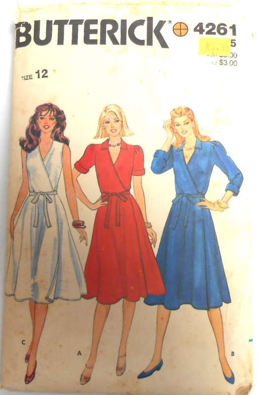 BUTTERICK 4261 LOOSE FITTING FRONT WRAP DRESS SIZE 12 COMPLETE