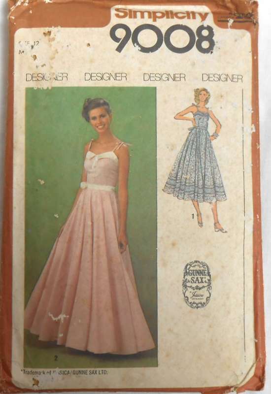 SIMPLICITY 9008 DESIGNER LACE TREMMED SUMMER DRESS SIZE 12 COMPLETE-MOSTLY UNCUT