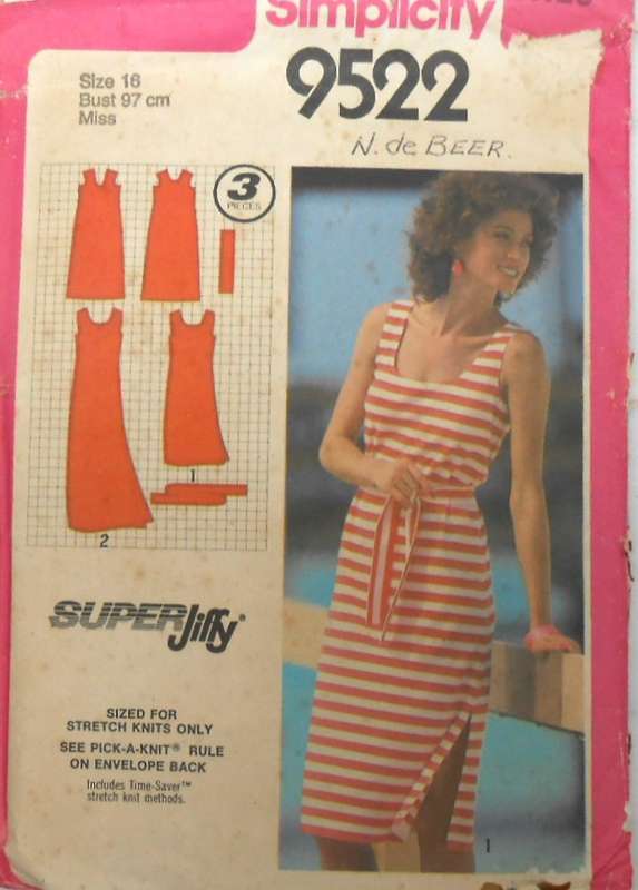 SIMPLICITY 9522 PULLOVER DRESS SIZE 16 CHEST 97 CM COMPLETE