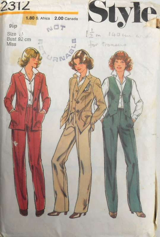 VINTAGE STYLE 2312 UNLINED BLAZER-WAISTCOAT-PANTS SIZES 14 BUST 92 CM COMPLETE-PART CUT