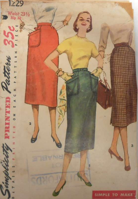 VINTAGE SIMPLICITY 1229 SKIRT WAIST 23 1/2 HIP 32 - WAISTBAND NOT SUPPLIED