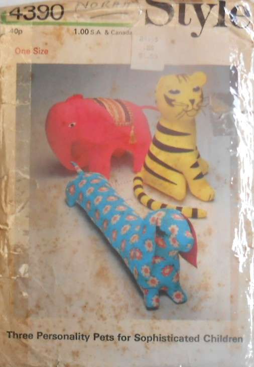VINTAGE STYLE 4390 SET OF STUFFED TOYS ELEPHANT 11" DASHUND 29" LONG TIGER 16" HIGH COMPLETE