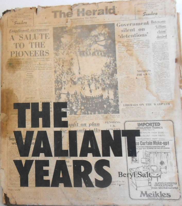 THE VALIANT YEARS BY BERYL SALT- GALAXIE PRESS 1978-DUST JACKET WORN