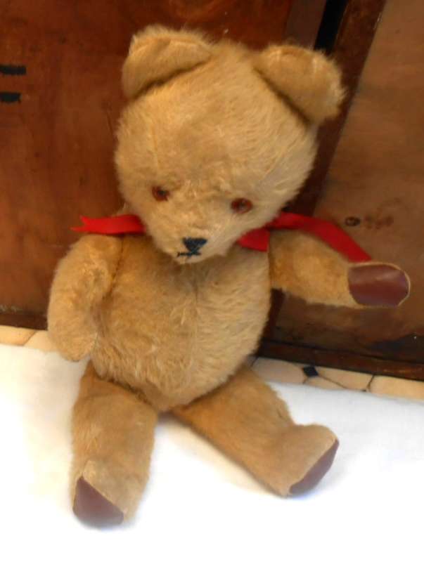 MOHAIR VINTAGE ARK TEDDY BEAR WITH RED BOW & REXINE PAWS MADE IN DURBAN IN 1950'S -EXC CONDITION