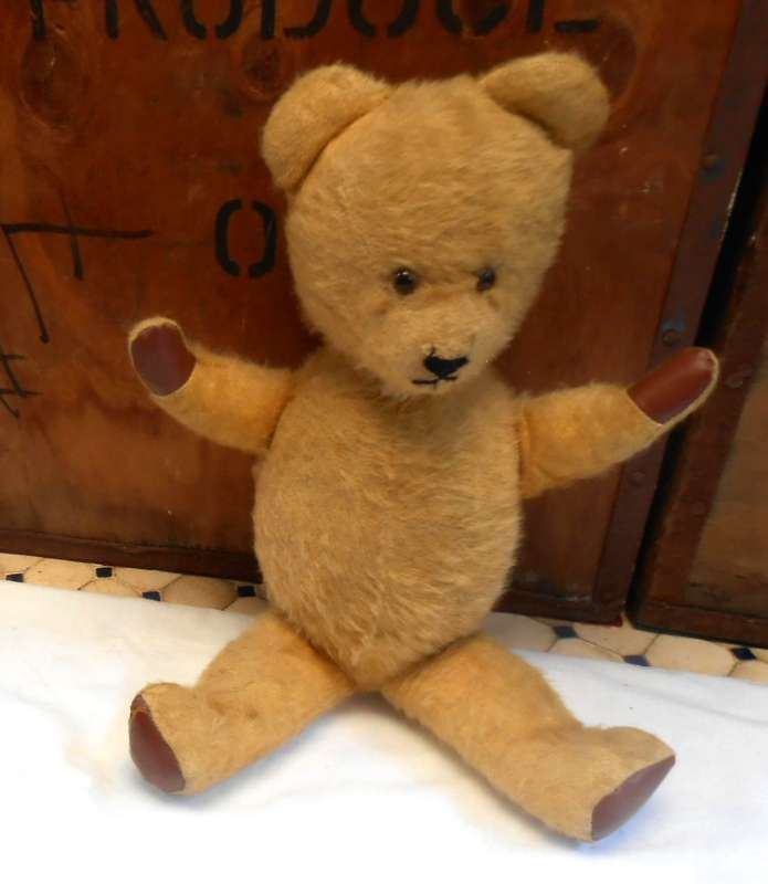 MOHAIR VINTAGE ARK TEDDY BEAR WITH REXINE PAWS MADE IN DURBAN IN 1950'S -VERY GOOD CONDITION