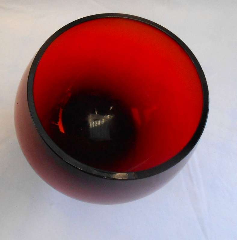 1950's Vintage 19.5 cm Heavy (752 g)  Empoli Footed Vase or Wine-Red Goblet