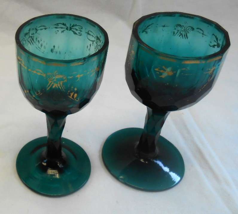 Vintage Edwardian Jade Green Port Glasses with gilt-see condition