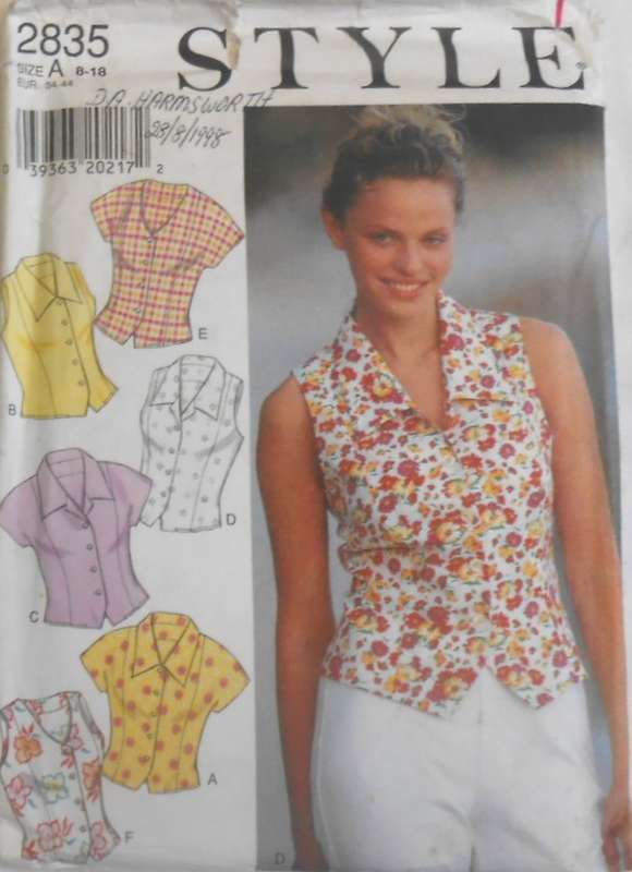 STYLE 2835 SET OF TOPS SIZE 8-18-COMPLETE-UNCUT-F/FOLDED