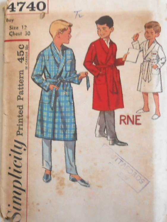 VINTAGE SIMPLICITY 4740 BOYS ROBE WITH TRANFER SIZE 12 YEAR COMPLETE ZIPLOC