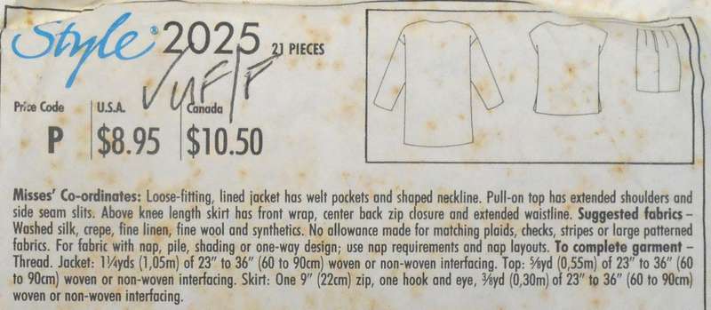 STYLE 2025 LOOSE FITTING LINED JACKET-PULL ON TOP-SKIRT-SIZE 8-18 COMPLETE-UNCUT-F/FOLDED