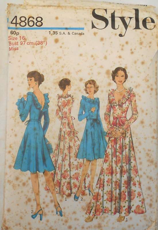 VINTAGE STYLE 4868 DRESS IN 2 LENGTHS SIZE 16 BUST 97 CM -NO SLEEVE L SUPPLIED