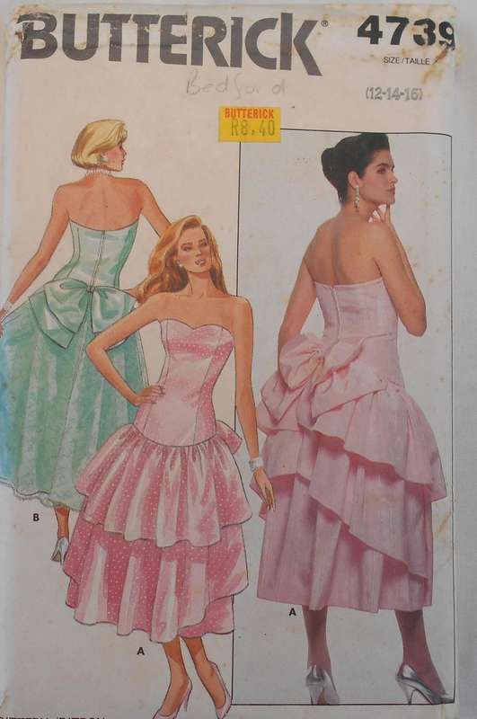 BUTTERICK 4739 FLARED DRESS WITH LINED CLOSE FITTING BODICE SIZE 12-14-16 COMPLETED-UNCUT-F/FOLDED