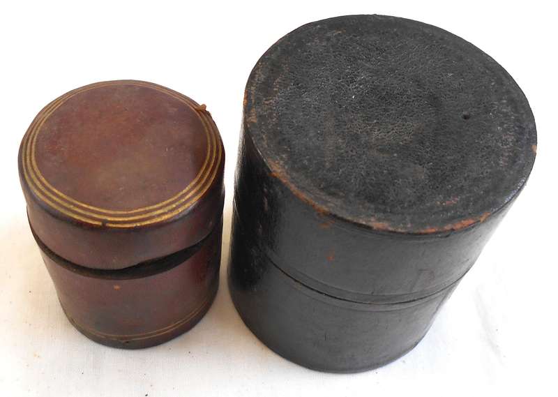 TWO ANTIQUE SMALL LEATHER ROUNDJEWELLERY BOXES