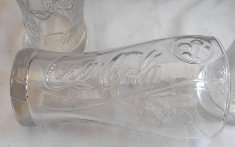SET OF SIX SOUTH AFRICA WORLD CUP SOCCER COCA COLA GLASSES