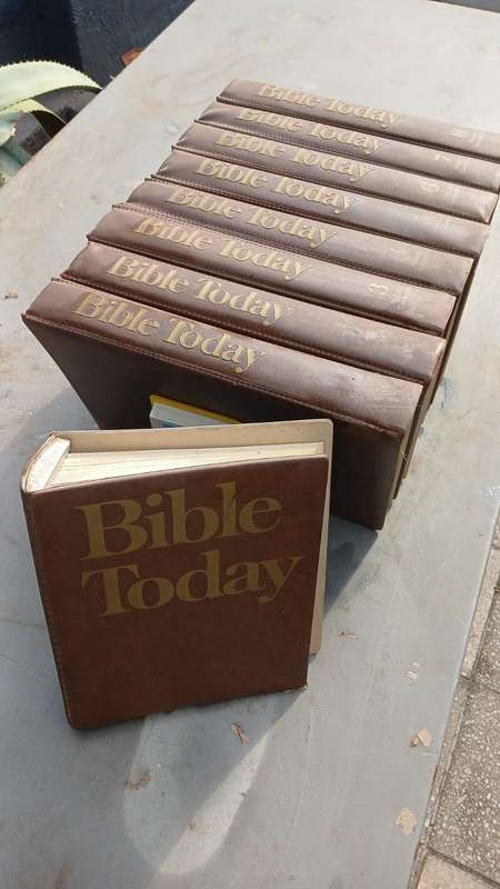Bible Today - Eight Volumes