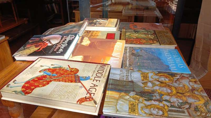 10 x Coffee Table Books